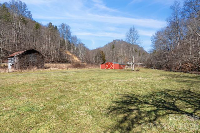 12892 US 23 Highway, Mars Hill, NC 28754