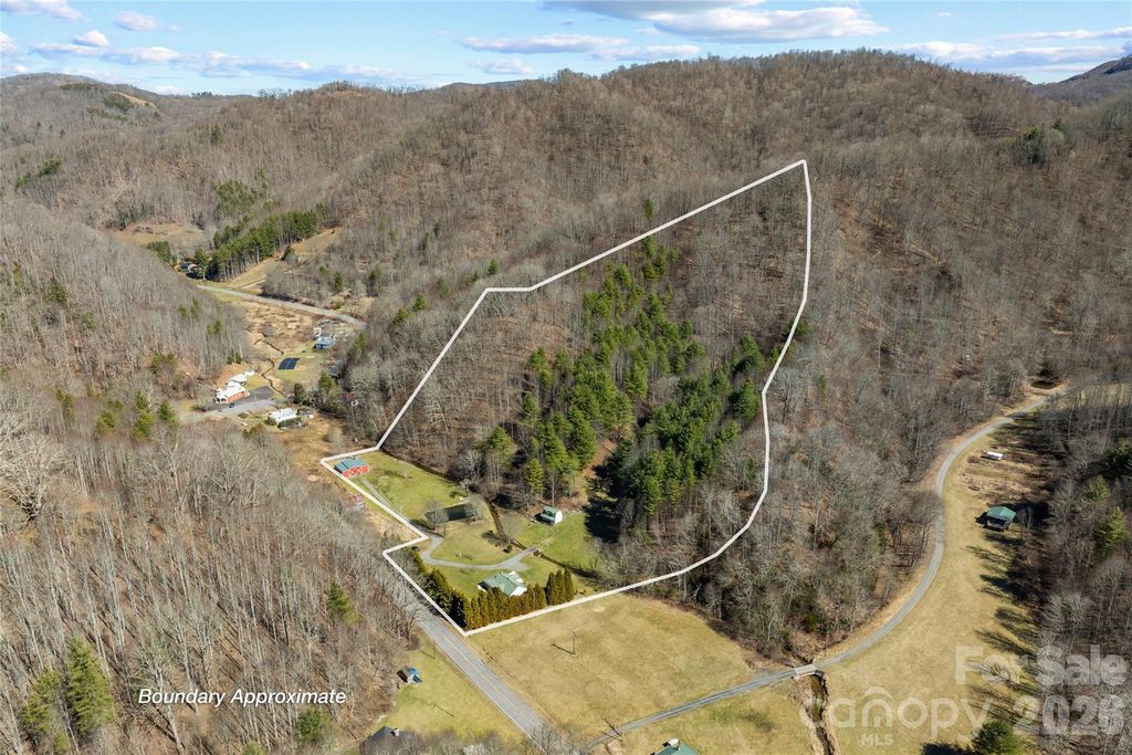 12892 US 23 Highway, Mars Hill, NC 28754