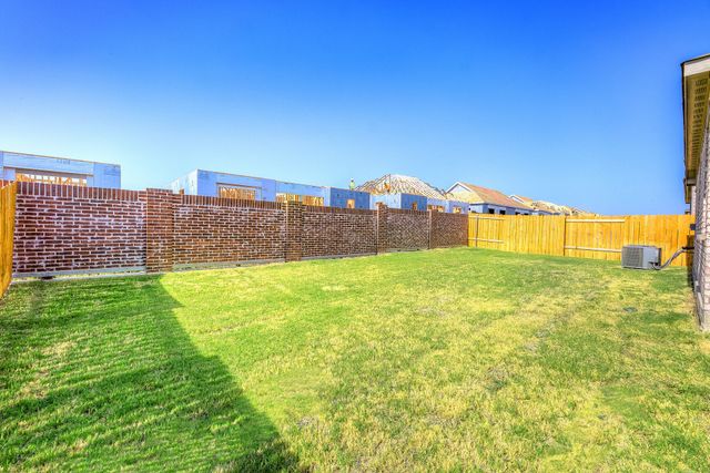 1717 Cotton Blossom Lane, Princeton, TX 75407