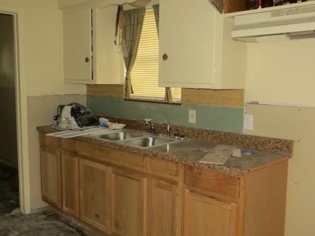 7305 Mallard Drive, Texas City, TX 77591