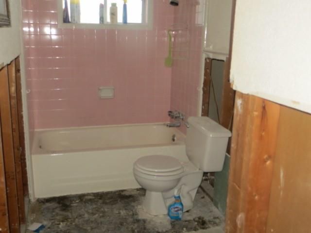 7305 Mallard Drive, Texas City, TX 77591