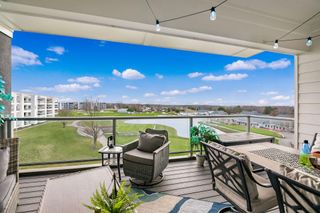 5339 Highpointe Lakes Drive, 402, Westerville, OH 43081