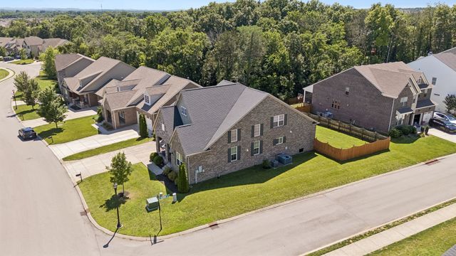 263 Caroline Way, Mount Juliet, TN 37122