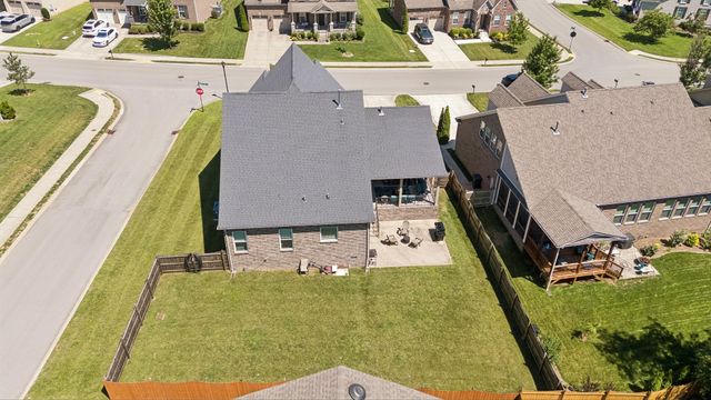 263 Caroline Way, Mount Juliet, TN 37122