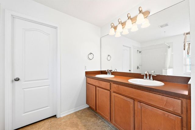 5585 RUTHERFORD PLACE, Oviedo, FL 32765