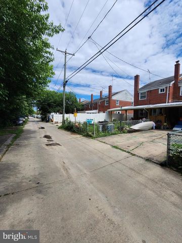 830 MIDDLESEX RD, Essex, MD 21221