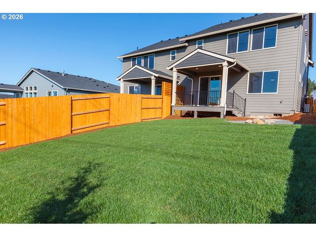 16001 Barlow Trail Ln, Oregon City, OR 97045