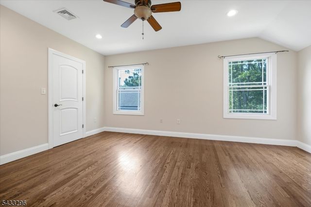 58 W Lake Shore Dr, Rockaway Twp., NJ 07866