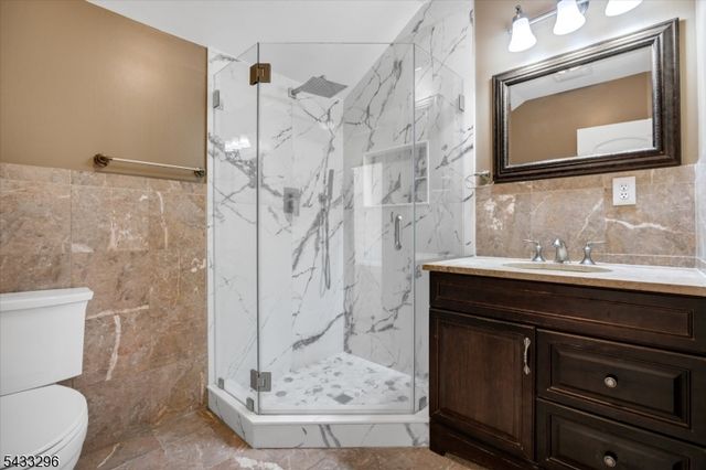 58 W Lake Shore Dr, Rockaway Twp., NJ 07866