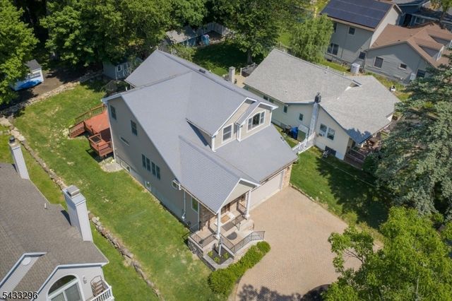 58 W Lake Shore Dr, Rockaway Twp., NJ 07866