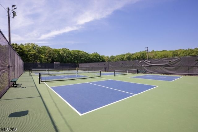 58 W Lake Shore Dr, Rockaway Twp., NJ 07866