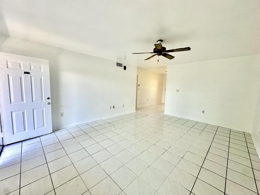 10350 SW 220th Street 253, Cutler Bay, FL 33190
