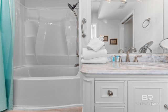 200 E Beach Boulevard 300, Gulf Shores, AL 36542