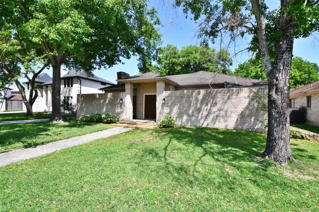 7718 Moondance Lane, Houston, TX 77071
