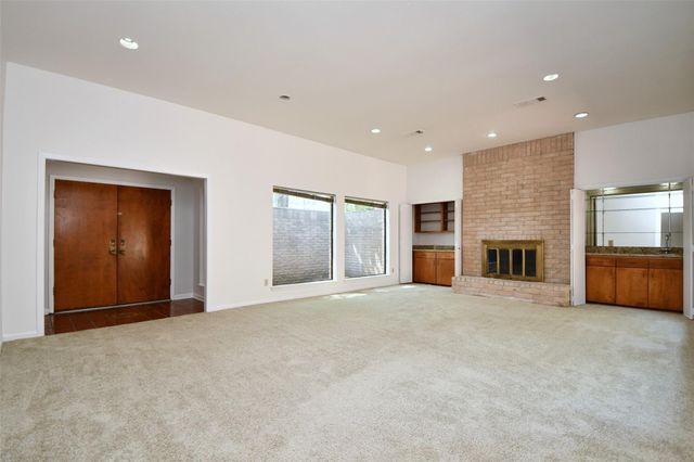 7718 Moondance Lane, Houston, TX 77071