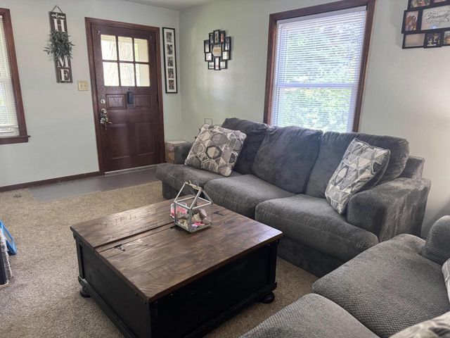 113 Coolidge AVENUE, Waukesha, WI 53186