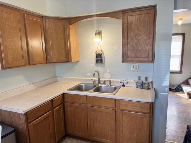 113 Coolidge AVENUE, Waukesha, WI 53186