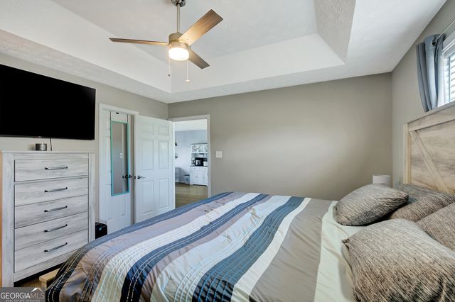 112 Shallow Creek Lane, Hogansville, GA 30230