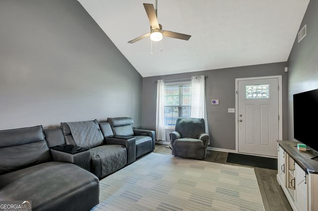 112 Shallow Creek Lane, Hogansville, GA 30230