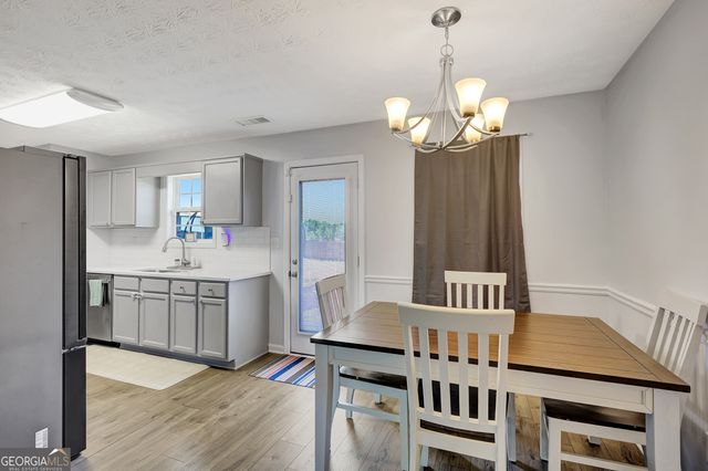 112 Shallow Creek Lane, Hogansville, GA 30230