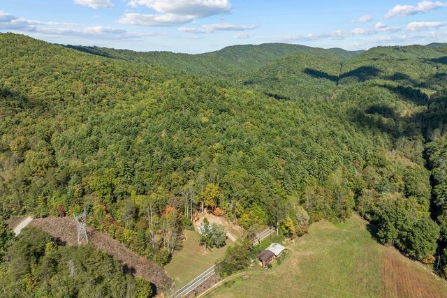 21136 Joe Brown Hwy, Murphy, NC 28906