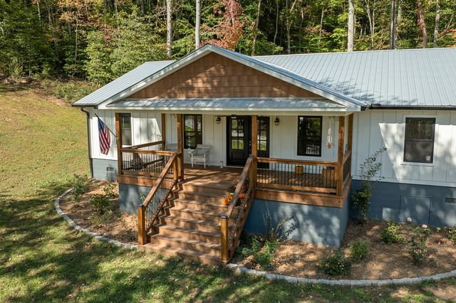 21136 Joe Brown Hwy, Murphy, NC 28906