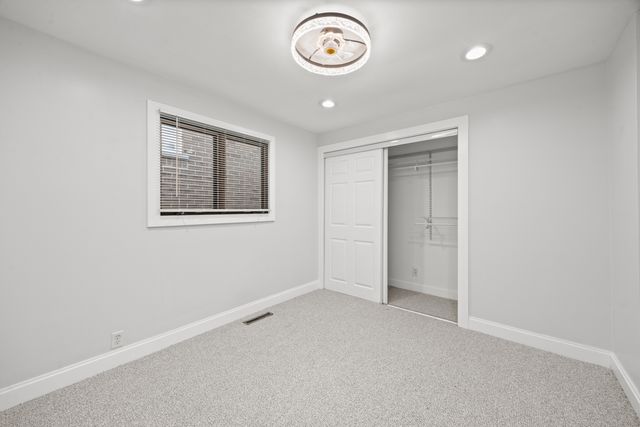 6130 S Narragansett Avenue, Chicago, IL 60638