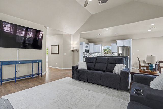 809 S 71st Street S, Broken Arrow, OK 74014