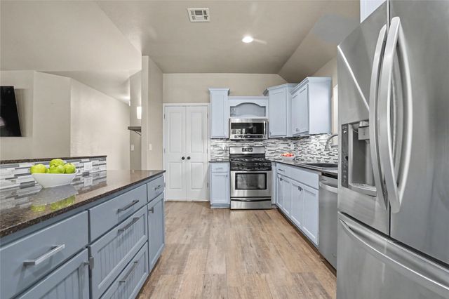 809 S 71st Street S, Broken Arrow, OK 74014