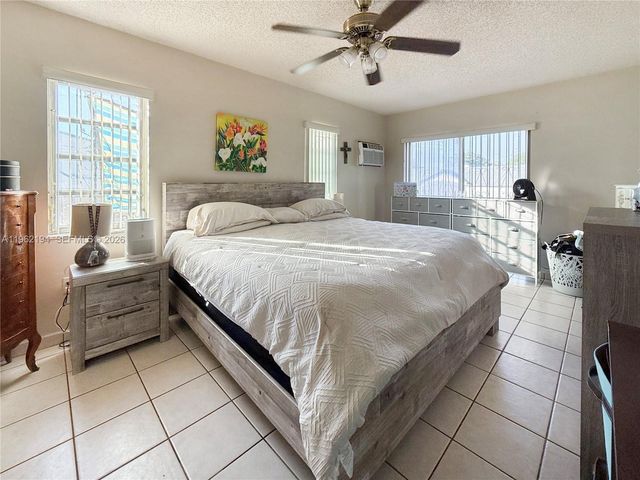 8891 SW 28th Street, Miami, FL 33165