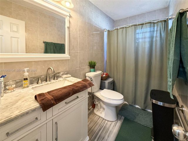8891 SW 28th Street, Miami, FL 33165
