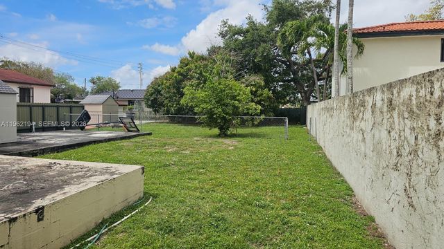 8891 SW 28th Street, Miami, FL 33165