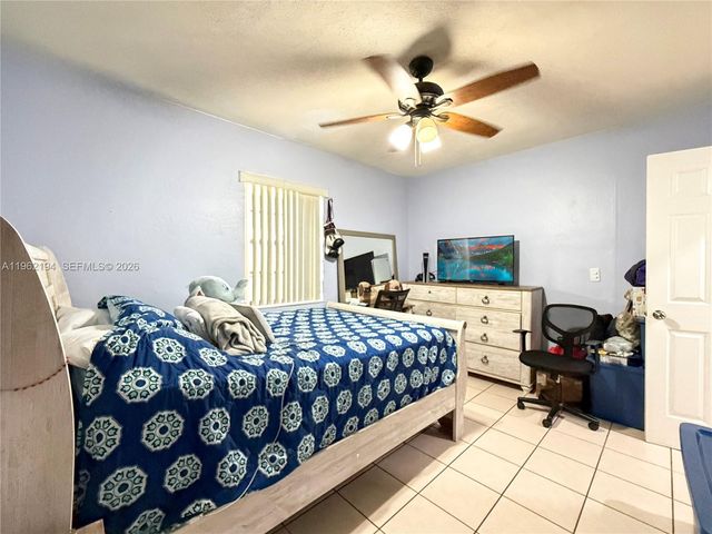8891 SW 28th Street, Miami, FL 33165