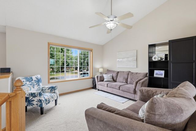 711 Williams Drive, Hastings, MN 55033