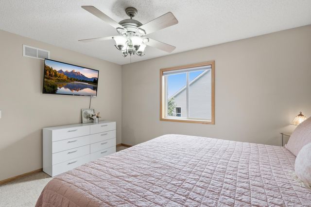 711 Williams Drive, Hastings, MN 55033