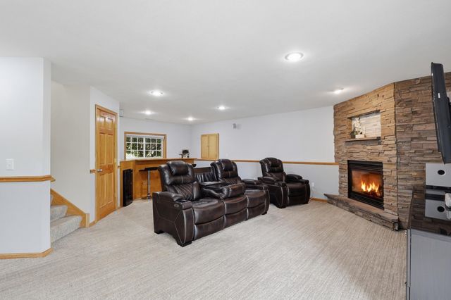 711 Williams Drive, Hastings, MN 55033