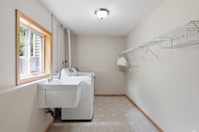 711 Williams Drive, Hastings, MN 55033