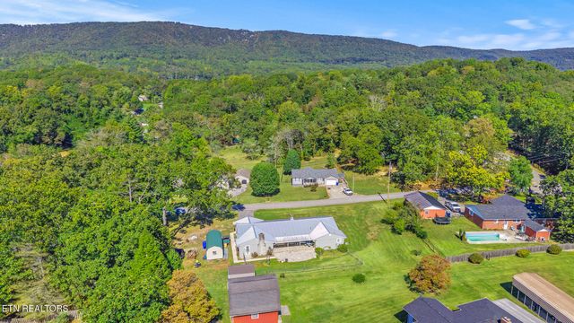 710 Sylvan Drive, Rockwood, TN 37854