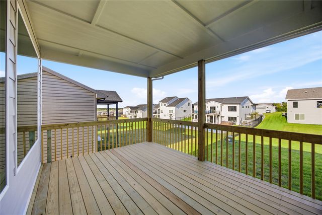 3121 NW Prescott Court, Grimes, IA 50111