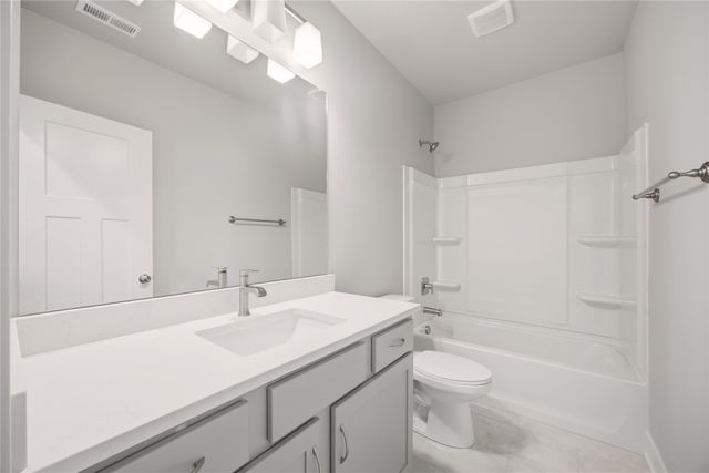 3121 NW Prescott Court, Grimes, IA 50111