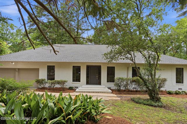 4455 E Ridge Drive, Jackson, MS 39211