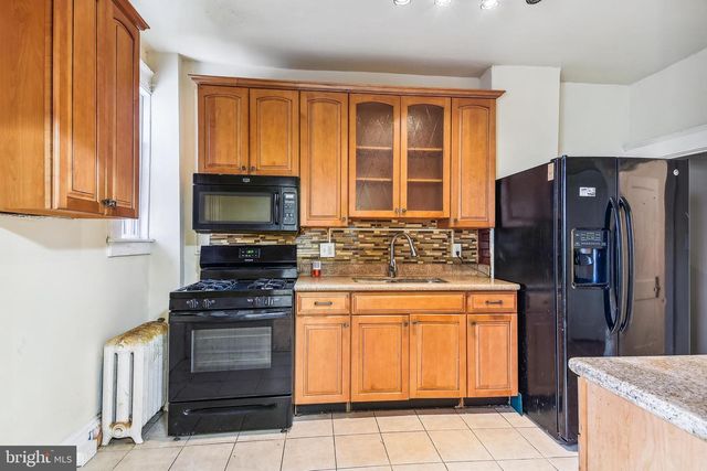 2319 W LAFAYETTE AVE, Baltimore, MD 21216