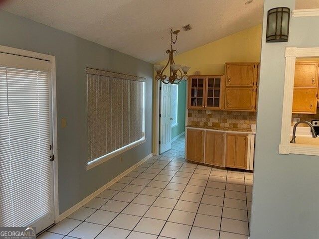 290 Monmouth Drive, Fayetteville, GA 30214