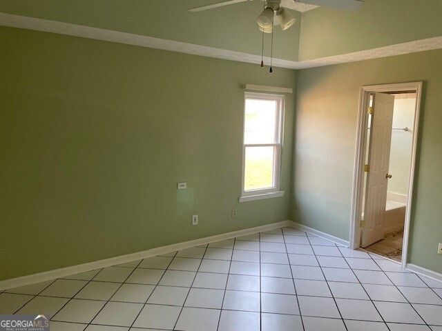 290 Monmouth Drive, Fayetteville, GA 30214