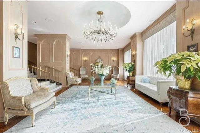 18-05 215th Street 4F, Bayside, NY 11360