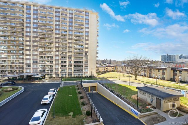 18-05 215th Street 4F, Bayside, NY 11360