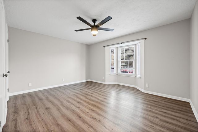 1240 Barton Hills DR 105, Austin, TX 78704