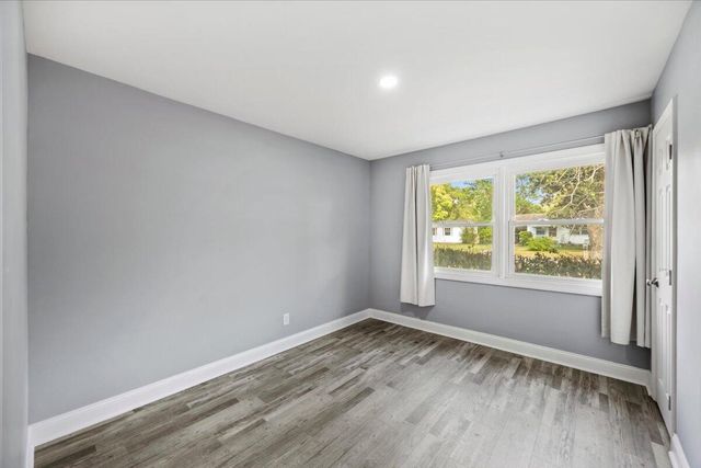 555 N 68th Avenue, Pensacola, FL 32506
