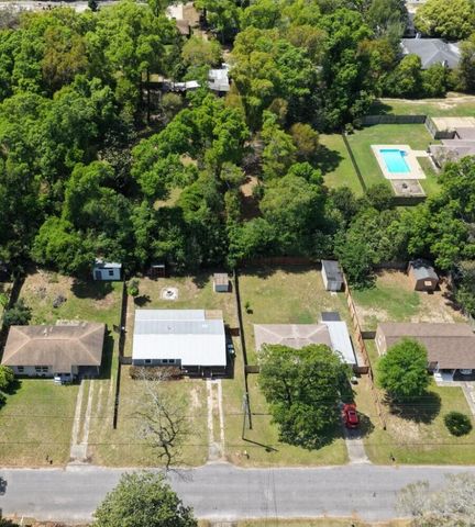 555 N 68th Avenue, Pensacola, FL 32506