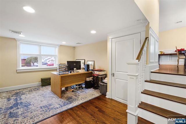 15 Moore Place, North Arlington, NJ 07031